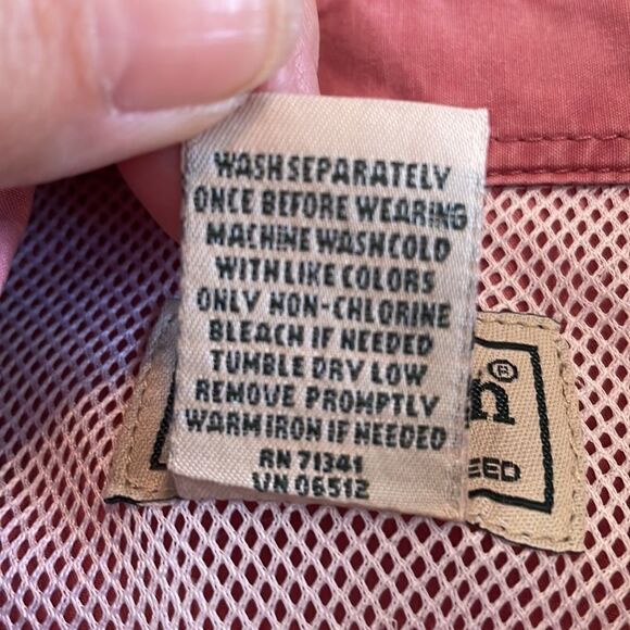 L.L. Bean pink cotton vented short sleeve shirt - Picture 9 of 10